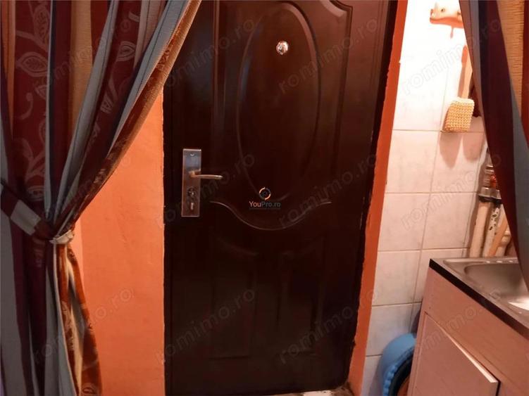 Garsoniera etaj 2 zona Stadion Cerna - 3