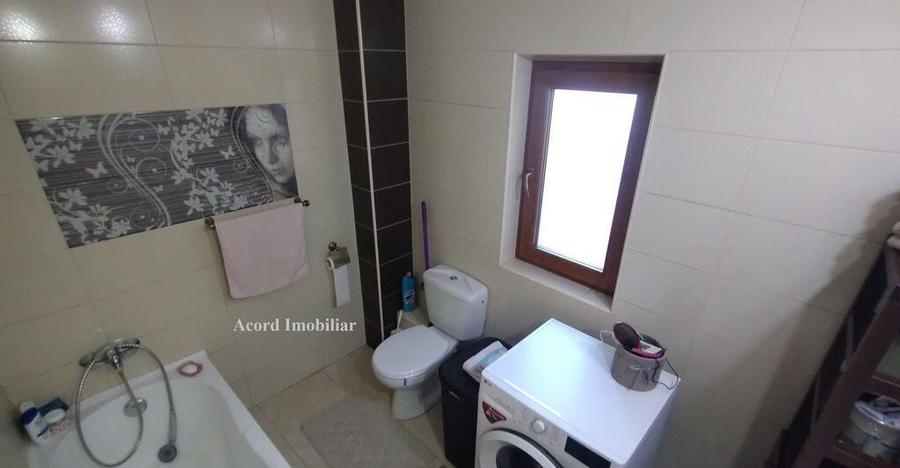 Casa caramida cu placa de beton, Valu lui Traian - 25