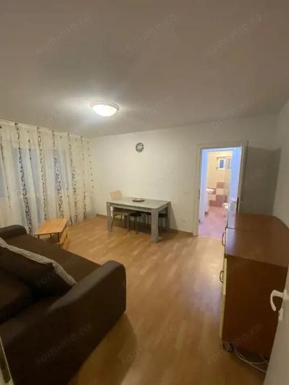 Apartament cu 2 camere semidecomandat în Orizont