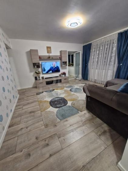 Apartament cu 2 camere la 5 minute de mers pe jos de statia de metrou Titan - 3