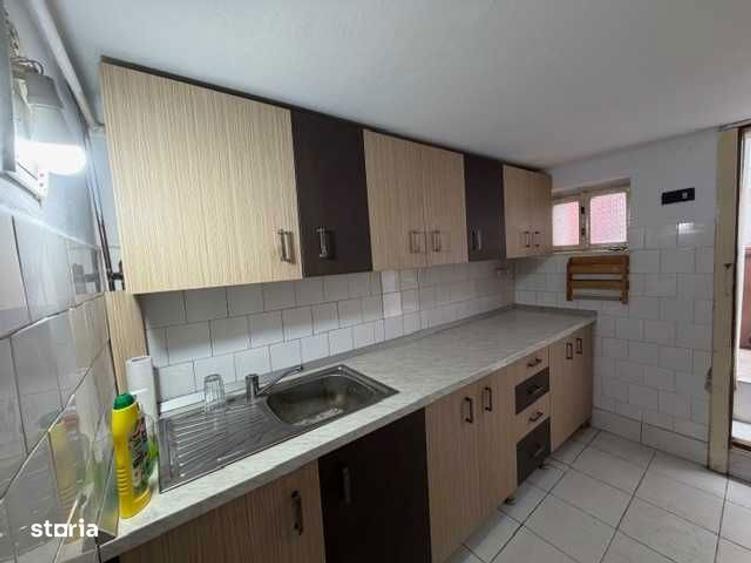 Casa singur in curte - 3 camere - teren 243 mp - zona Trei Stejari - 6