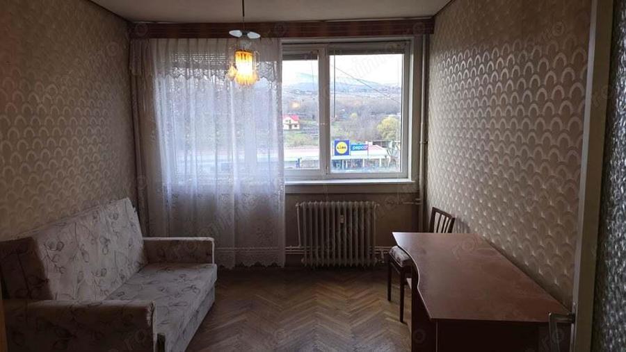 Vand apartament 3 camere decomandat in Deva, zona Balcescu, suprafata utila 67,44 mp, etaj 8, - 3