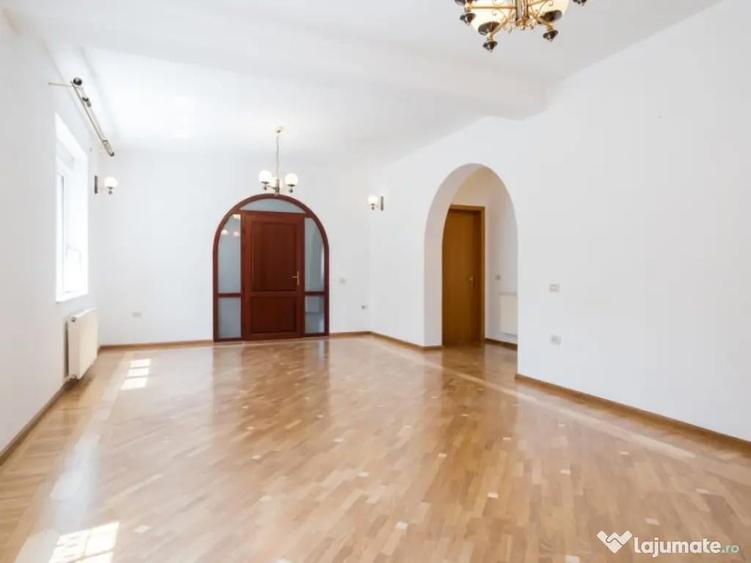 Vila 1 Mai- Chibrit-pentru doua familii - 9