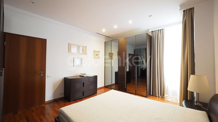 Apartament spatios cu 4 camere | mobilat | vedere libera | 2 garaje - 9