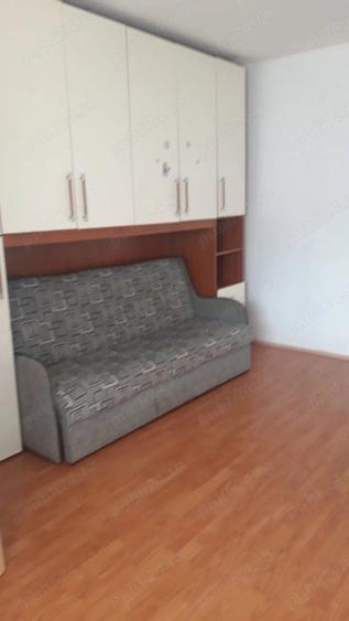 Proprietar inchiriez garsoniera Galata - 2