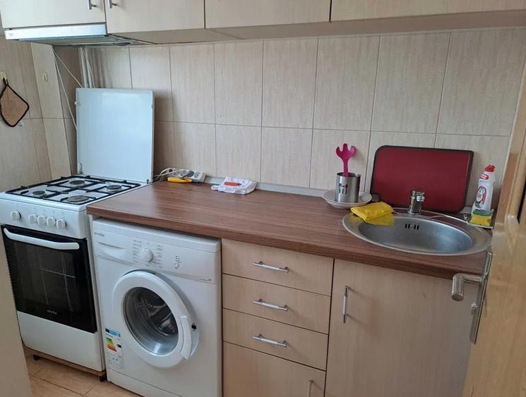 Iancului,Metrou,Bloc 1980,Reabilitat,Balcon,Mobilat,utilat,Luminos,Spatios. - 4