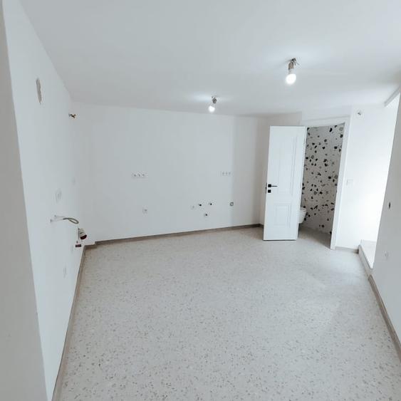 Afacere la cheie de vanzare in centrul Sibiului –34 mp - 4