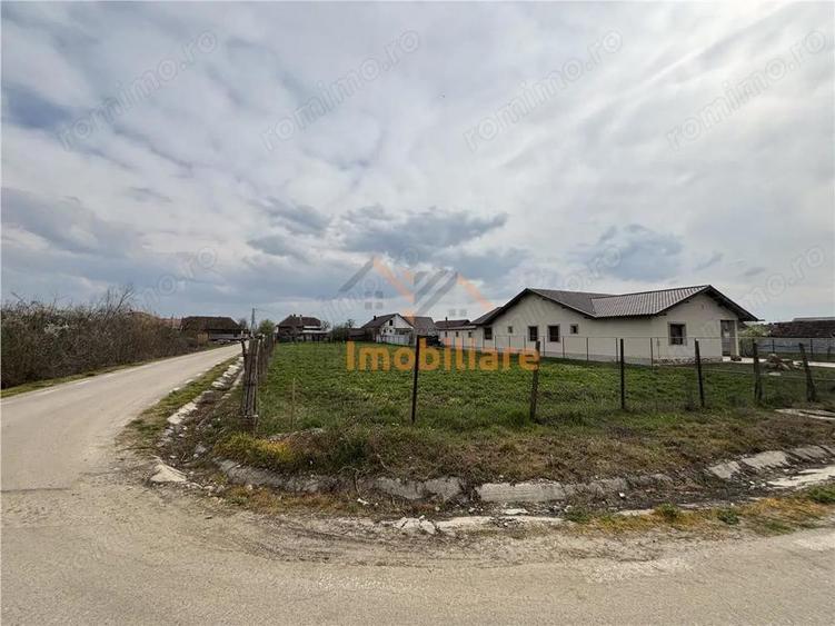 CASA CEFA | TEREN 1.654 MP | TOATE UTILITATILE | DUBLU FRONT - 17