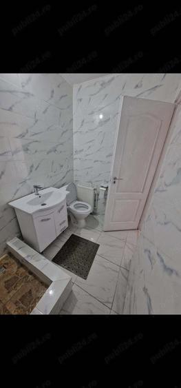 Inchiriez garsoniera 140 lei zi - 2