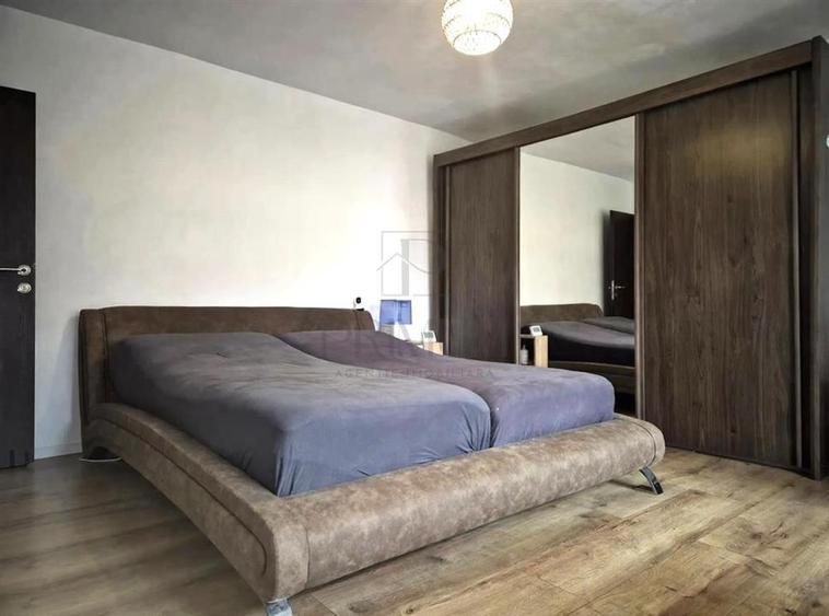 COMPLEXUL STUDENTESC - BLOC IZOLAT - 3 CAMERE - 2 BAI - 2 BALCOANE - CENTRALA PR - 2