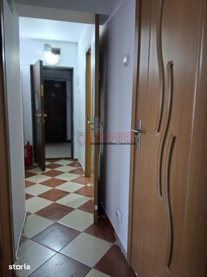 Cantemir - Garsoniera 30 mp - Ideal Spatiu Comercial - 5