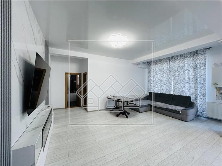 Apartament de vanzare in Sibiu - 2 camere, 2 balcoane - D. Stanca - 2