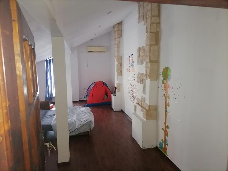 Casă cu potențial, construcție interbelică - 5