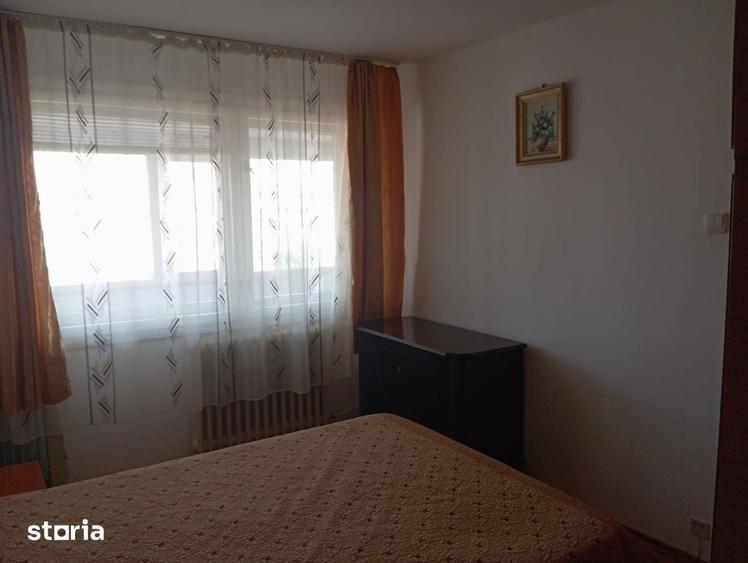 Apartament 3 camere, balcon, Bucure?tii Noi - 10