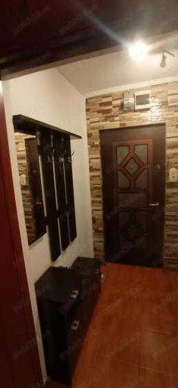 Inchiriez apartament cu 2 camere zona Vlaicu - 1