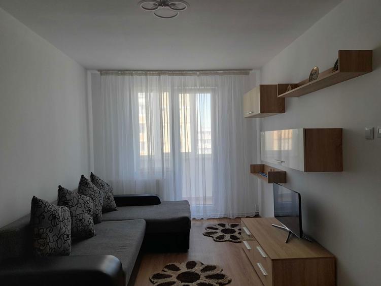 Ofer spre inchiriere garsoniera zona Astra - 1