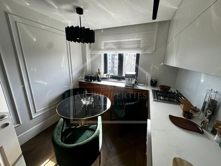 Apartament 4 camere | Sisesti | 2 locuri parcare | LUX - 9