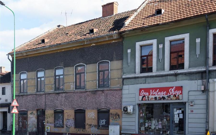 Nivel in vila, curte deosebita, priveliste, Central, Brasov - 18