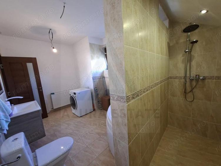 Casa intabulata 5 camere 2 bai si curte generoasa in Bavaria Park - 2