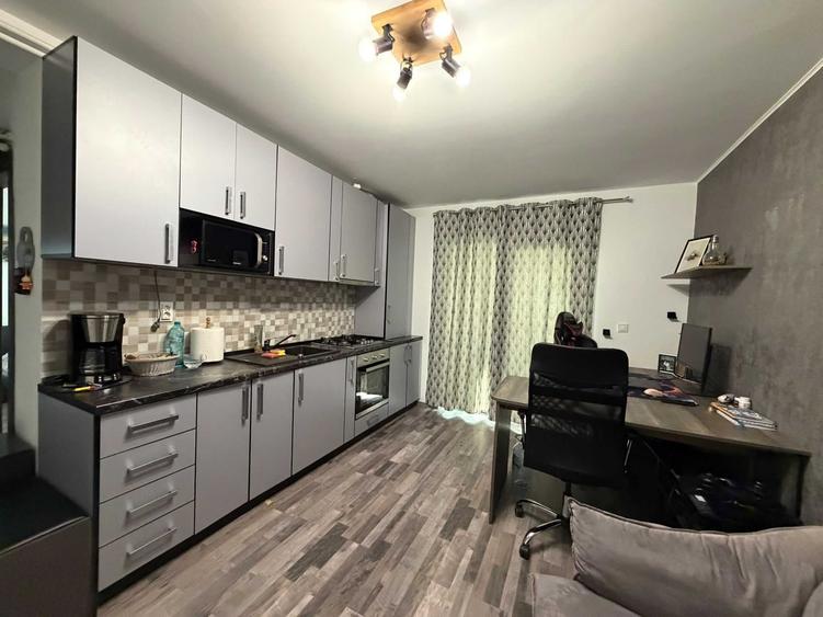 Apartament cu 2 camere semidecomandat în Popas Păcurari