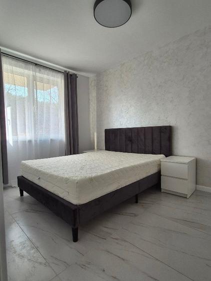 Inchiriez ap.2 camere - 5