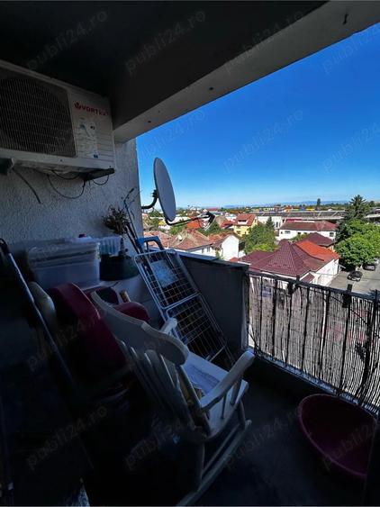 Apartament cu 3 camere de vanzare - 6