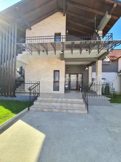 Casa cu doua apartamente Craiter Casa cu doua apartamente Craiter