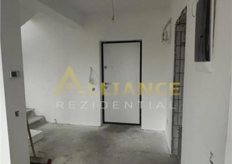 Vila 4 camere de aproape de Mega Image si campus scolar - 10