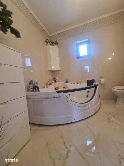 Navodari zona Sud - Vila P+1, 4 camere cu teren 326mp - 260.000euro - 17