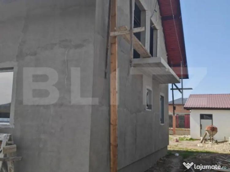 Casa de vanzare Tarlungeni 5 camere, teren, garaj, in - 5