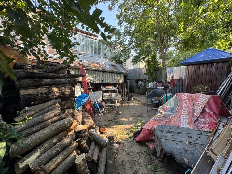 Casă cu 3 camere cu Canalizare în Doamna Ghica
