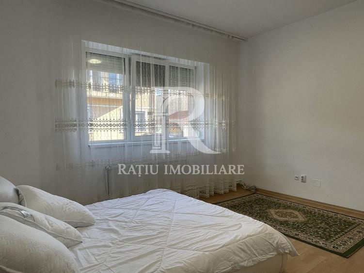 Casă individuală cu 3 camere cu Canalizare în Cantemir