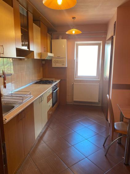 Apartament cu 3 camere mobilat si utilat, zona semicentrala - 14
