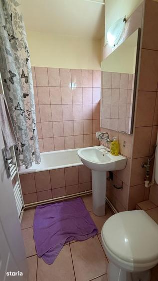 Apartament cu 3 camere decomandat în Ultracentral