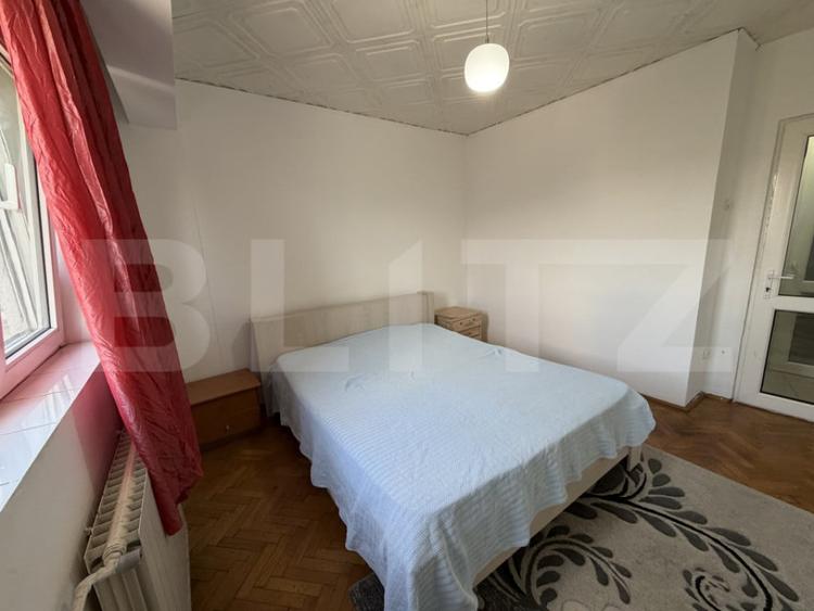 Apartament cu 3 camere de inchiriat - 11