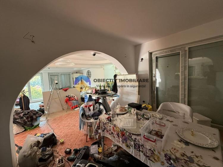 Casă cu 6 camere cu Canalizare în Sărata