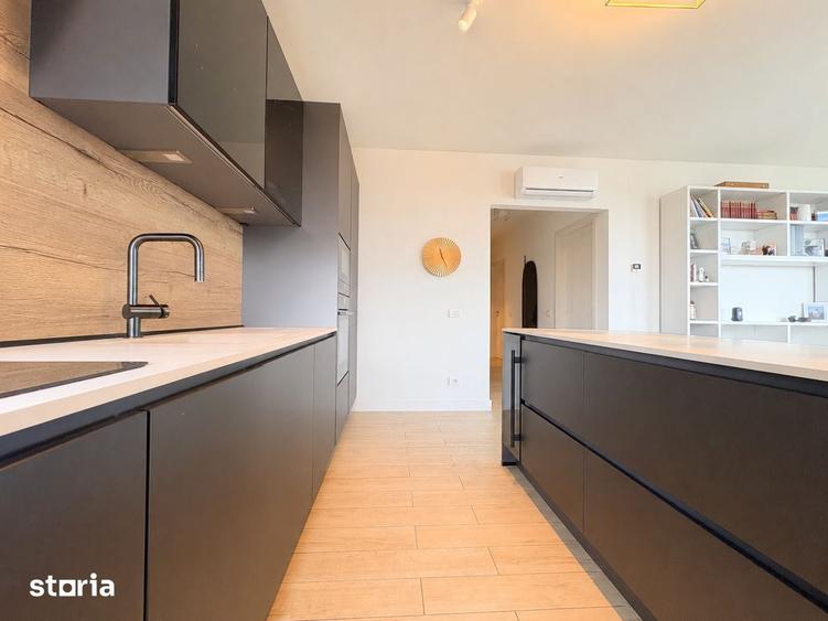 Apartament cu 3 camere în Badea Cârțan