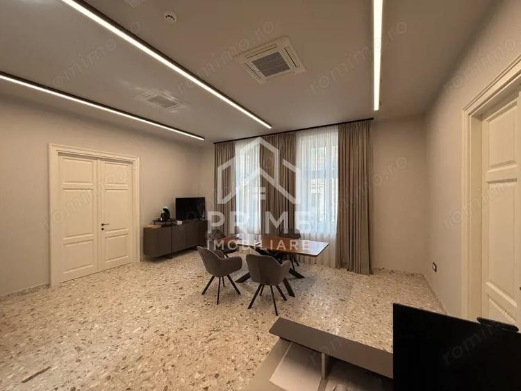 Spațiu comercial, de 650 mp, în Ultracentral