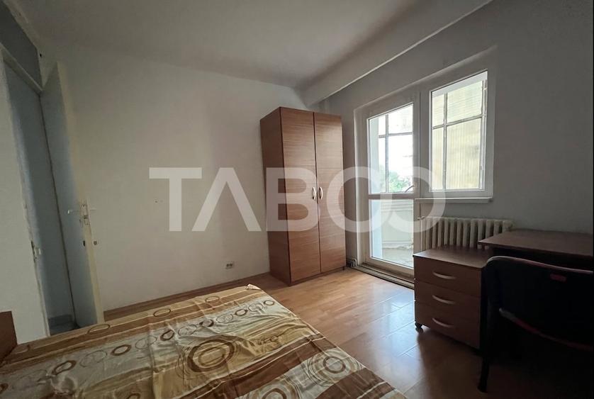 Apartament cu 4 camere decomandat, mobilat în Mărăști
