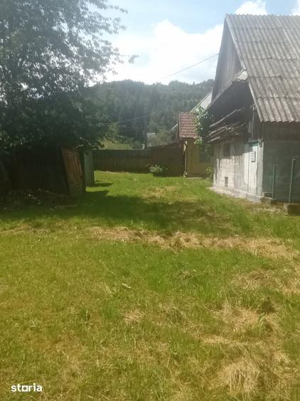 Casă cu 2 camere cu Teren 2100 Mp în Mărgău