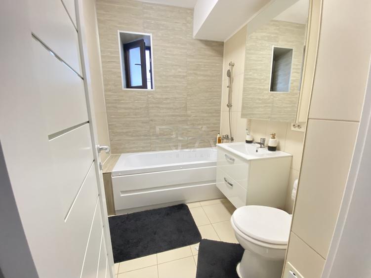 Apartament cu 2 camere semidecomandat, mobilat în Sebastian
