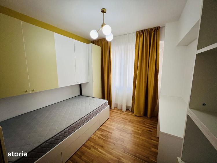 Apartament cu 3 camere decomandat, mobilat în Vitan