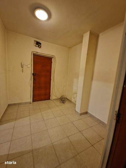 Apartament 2 camere, bd. 1 Decembrie stradal 87000 euro - 3