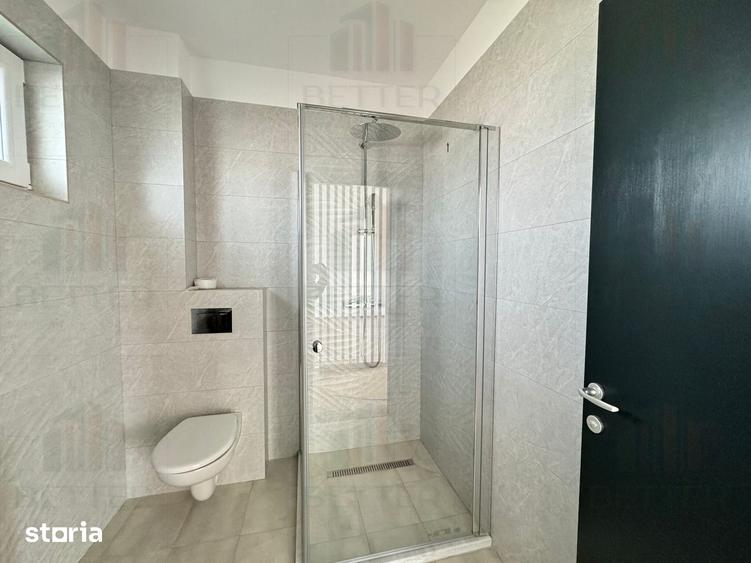 Casă cu 4 camere cu Teren 321 Mp în Vidra