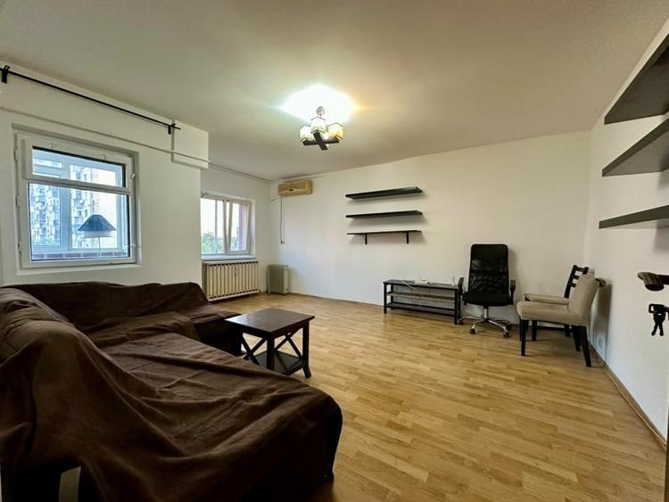 Apartament cu 2 camere decomandat în Cotroceni