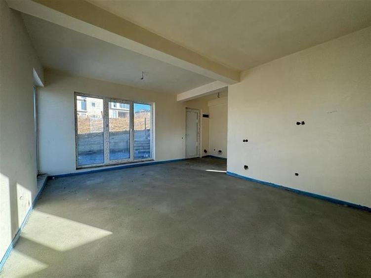 Casa Tip Duplex situata in Chinteni!350 Mp Teren!118 Mp utili! - 3