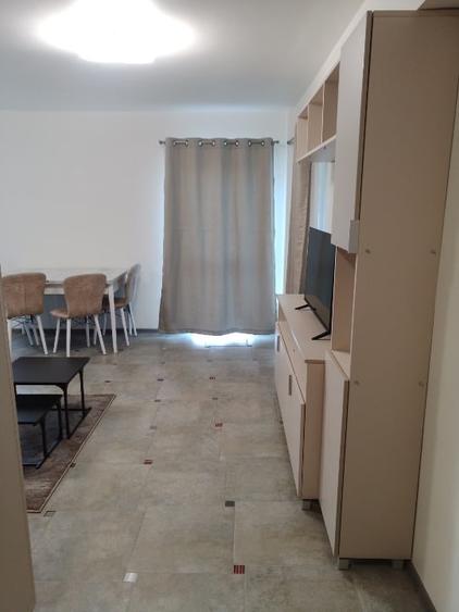 Apartament 2 camere,49 Mp La Cheie,Dambul Rotund ,propietar comision 0 - 1
