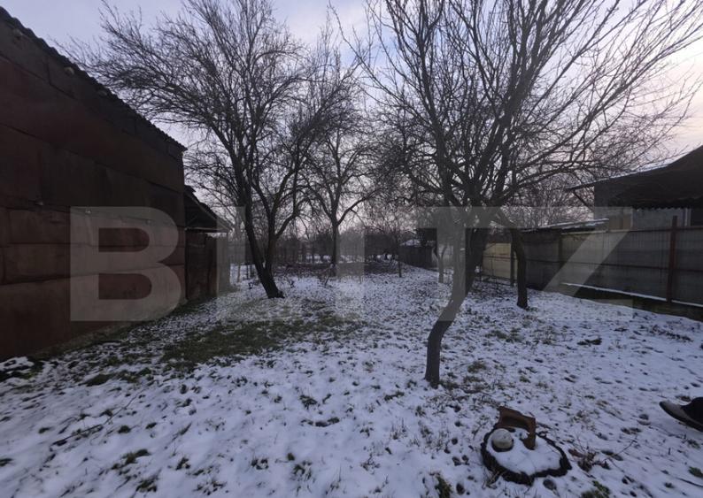 Casa de vanzare in Razvad Loca?ie Excelenta & Util - 1