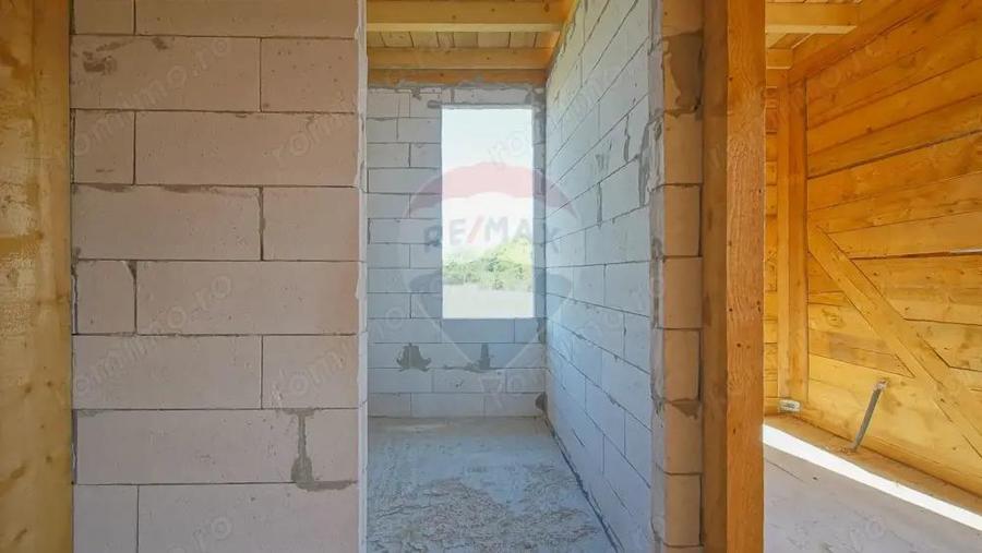 Proiectul Tau de Vis Incepe Aici Casa Noua, 588 mp Teren, Carpini? - 2
