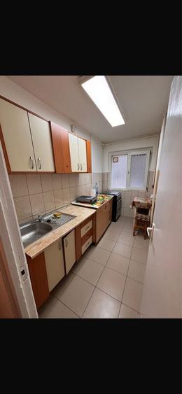 Inchiriez apartament sector 5 - 6